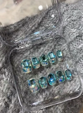 海盐冰块方糖短款纯手工穿戴甲亮片满钻蓝色细闪夏日洋气同款