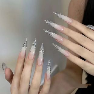 穿戴甲纯欲金属甜酷辣妹ins气质显白爆款 手工可拆卸美甲玫瑰荆棘