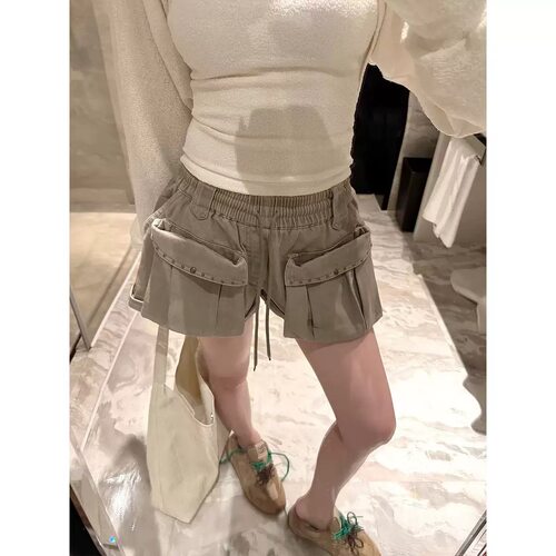 美式复古水洗做旧铆大口袋短裤女
