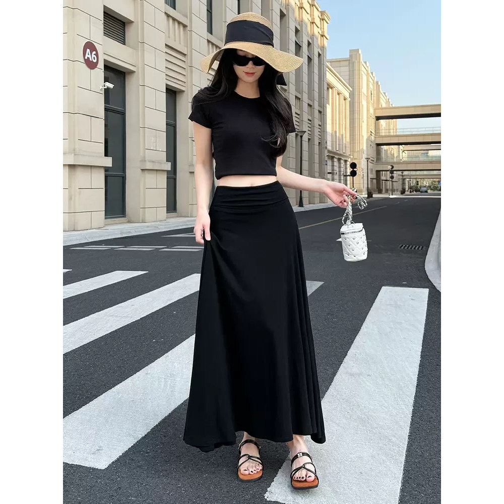 黑色法式清冷感半身裙女士夏季新款褶皱垂感百褶裙休闲温柔长裙子