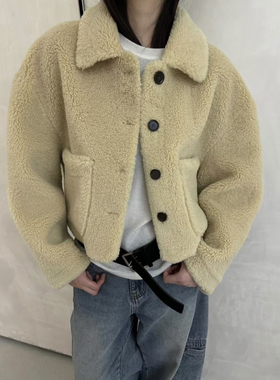 冬季新品韩国verso翻领简约羊羔毛冬短款外套皮毛一体均码女