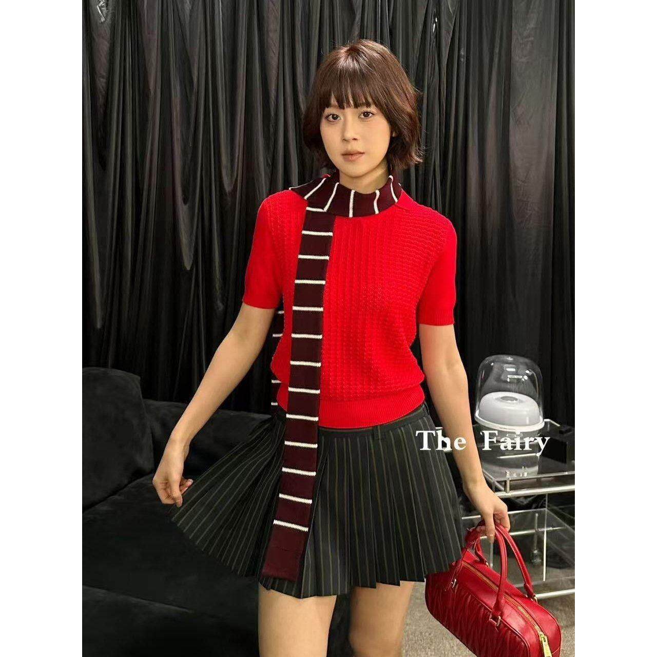 好漂亮翻领针织半袖红色打底衫女2026年早春新款短上衣宽松休闲潮