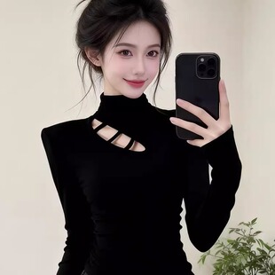 半高领磨毛加绒长袖t恤女早春2026新款黑色内搭打底衫镂空上衣潮