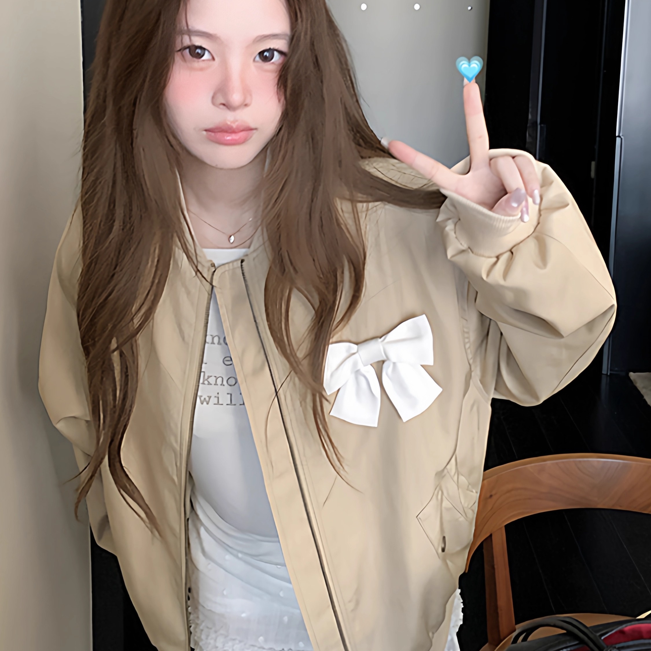 韩版复古卡其色蝴蝶结设计感外套