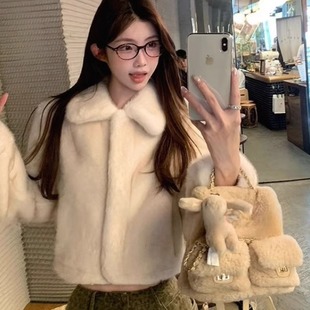 温柔风环保皮草短款毛毛外套女冬新款高级感仿水貂毛翻领白色上衣