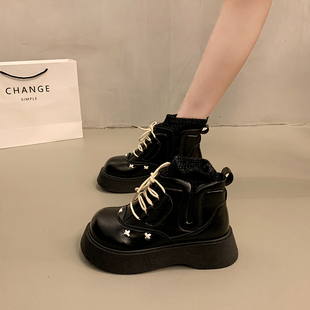 高级感炸街松糕厚底马丁靴女小个子增高2025超火新款 秋冬短靴 爆款