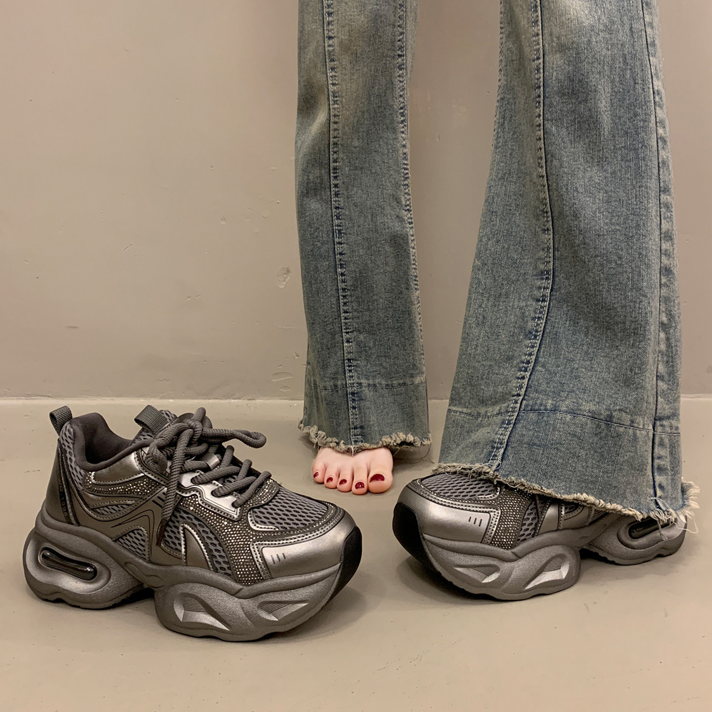 欧货厚底老爹鞋女小个子增高2025超火新款秋冬灰色运动休闲阿甘鞋,女鞋,老爹鞋,淘宝优惠券,粉丝福利购,淘宝优惠卷