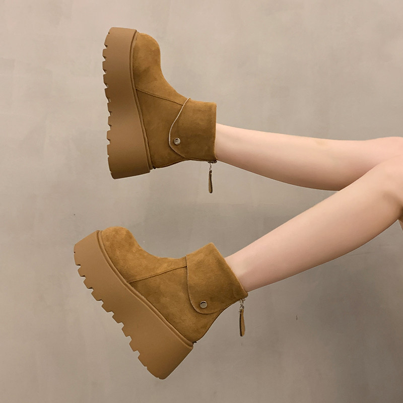 爆款短靴女冬季加厚雪地靴大黄靴