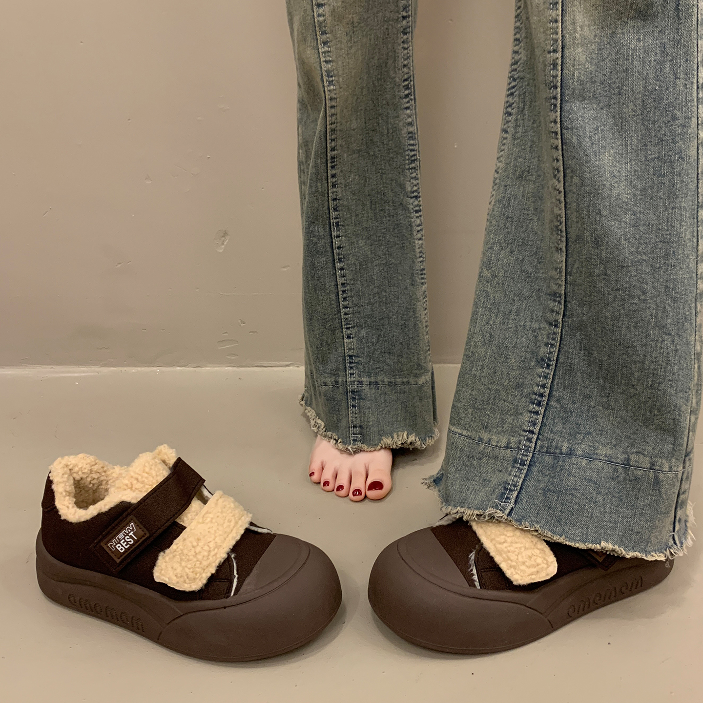 韩系小众板鞋女设计感松糕休闲鞋