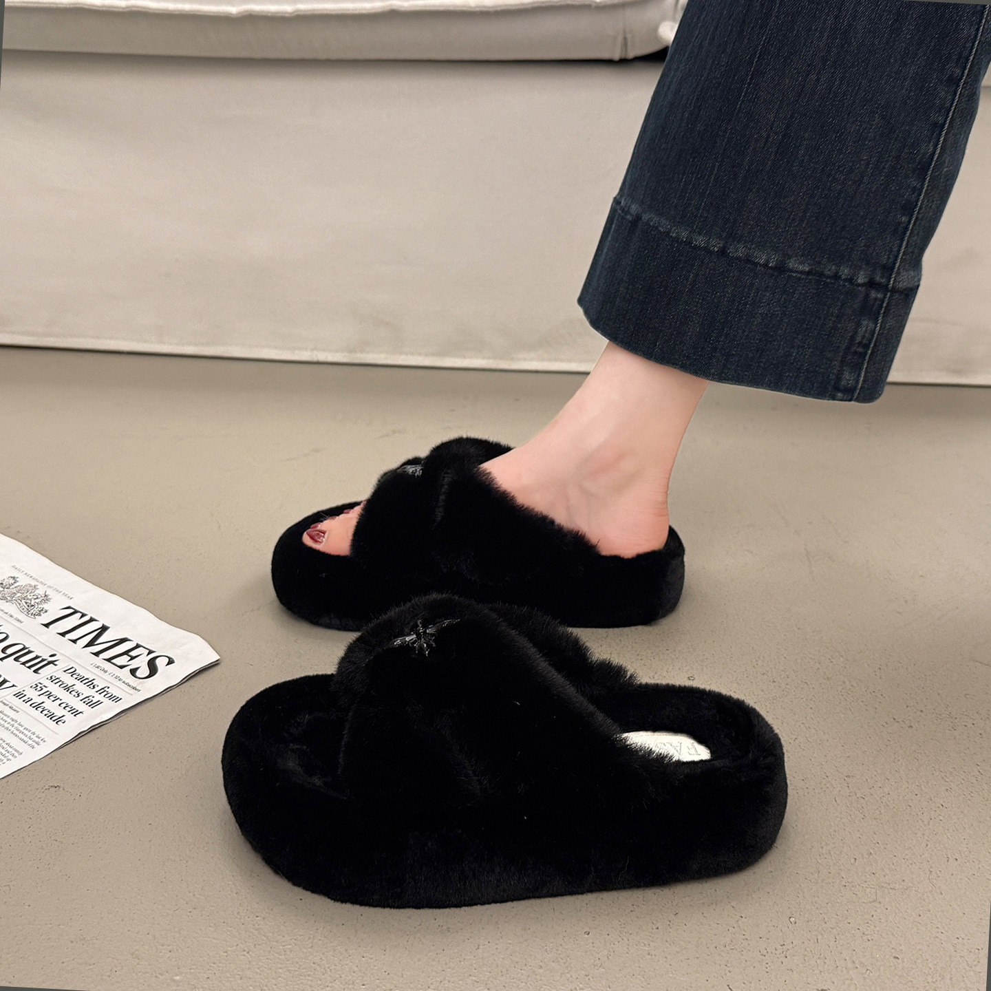 爆款黑色厚底毛毛拖鞋女外穿高级感2025超火新款秋冬毛茸茸毛绒鞋,女鞋,毛毛鞋,淘宝优惠券,粉丝福利购,淘宝优惠卷