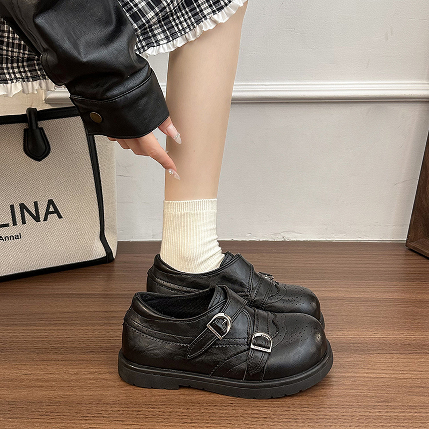 百搭英伦厚底小皮鞋女平底绝美深口单鞋2026新款春秋乐福玛丽珍鞋,女鞋,深口单鞋,淘宝优惠券,粉丝福利购,淘宝优惠卷