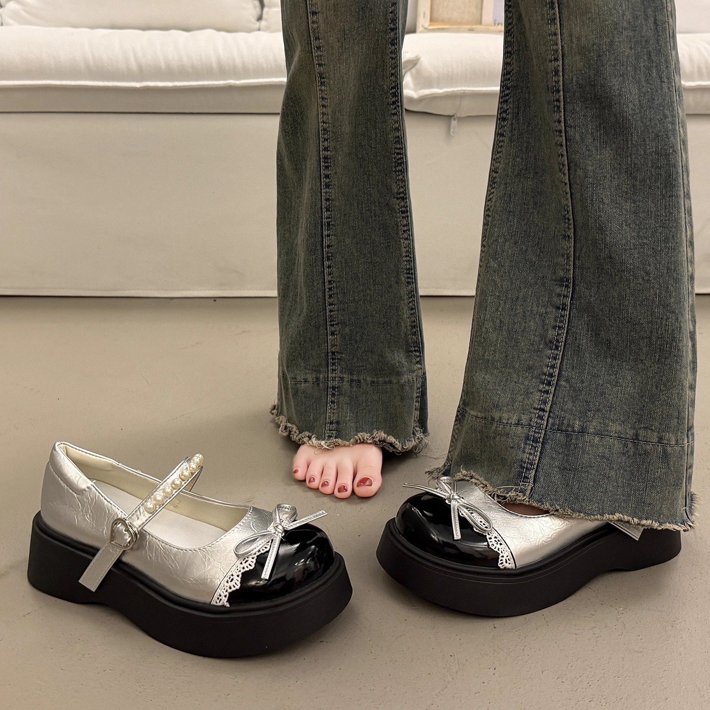 平底浅口单鞋女秋冬季百搭小皮鞋