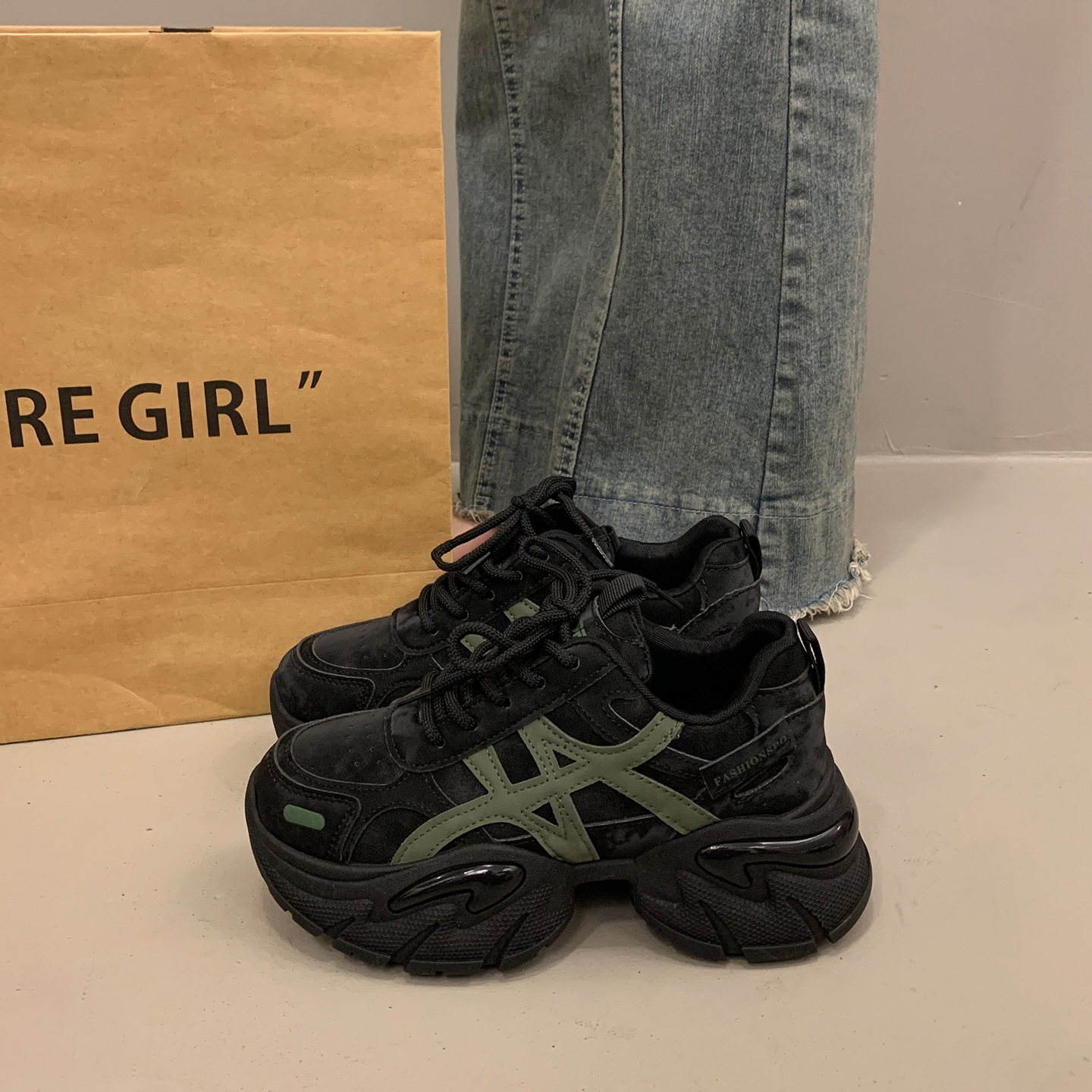 欧货老爹鞋女秋冬季显脚小运动鞋