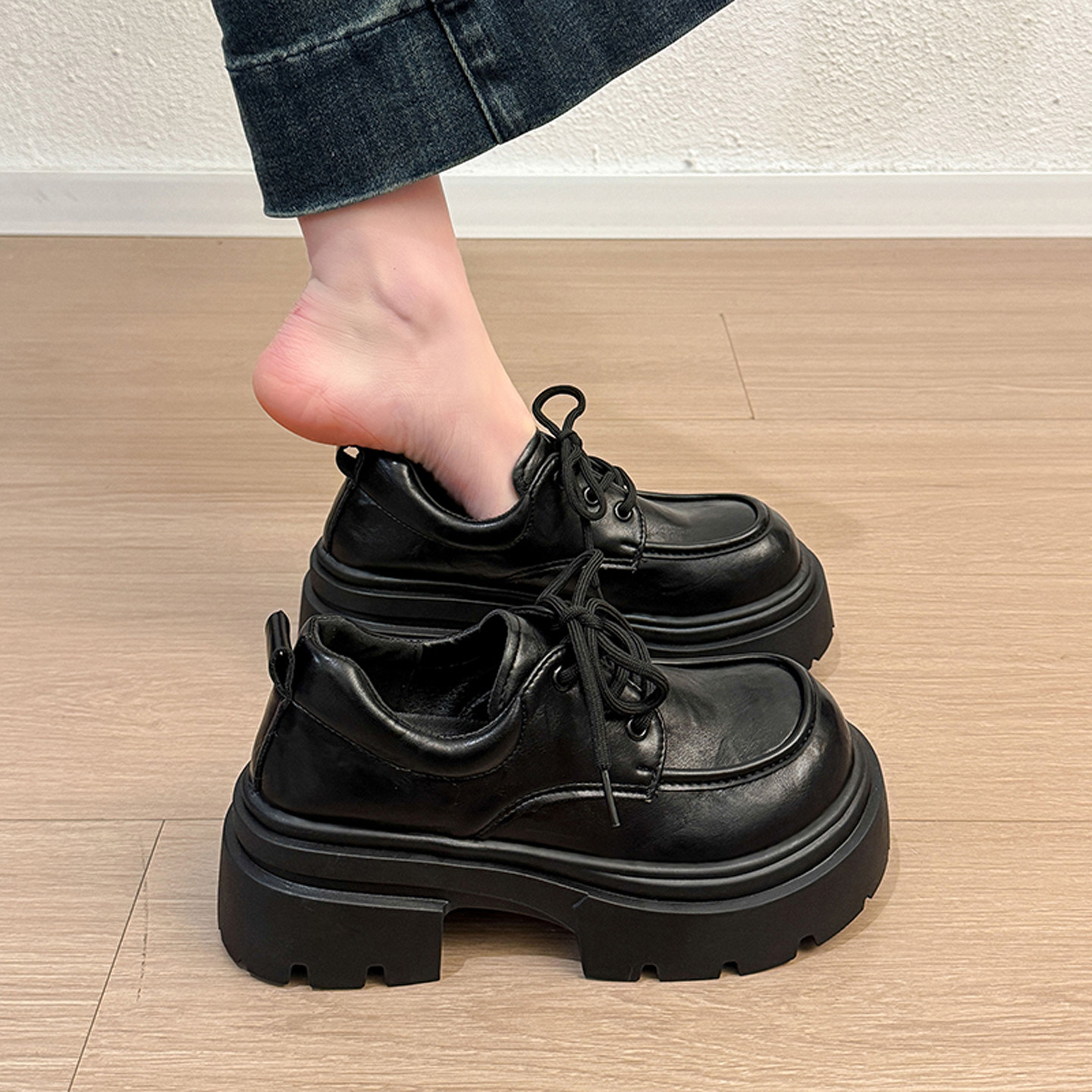 英伦风厚底系带小皮鞋女春秋绝美单鞋2026新款配裙子乐福玛丽珍鞋,女鞋,深口单鞋,淘宝优惠券,粉丝福利购,淘宝优惠卷