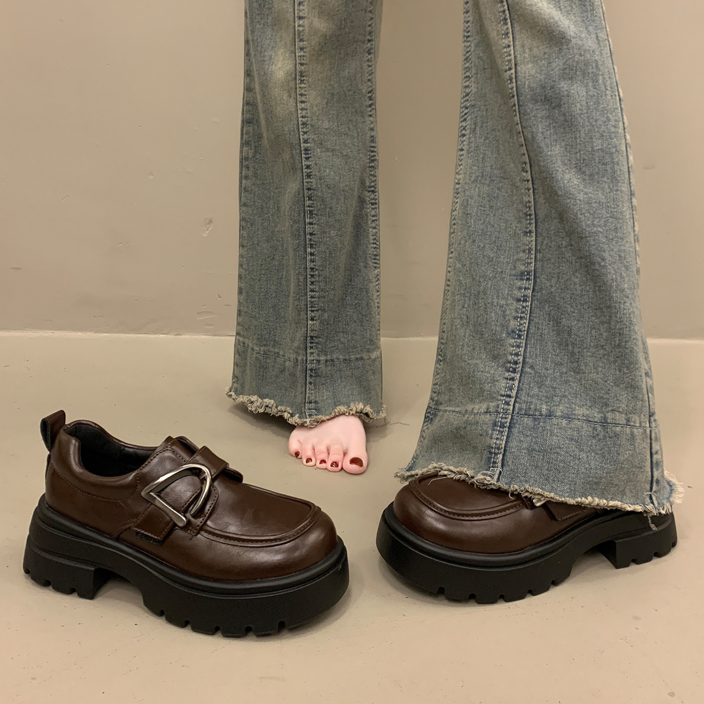 百搭英伦厚底小皮鞋女法式深口单鞋2026新款春季增高乐福玛丽珍鞋,女鞋,深口单鞋,淘宝优惠券,粉丝福利购,淘宝优惠卷