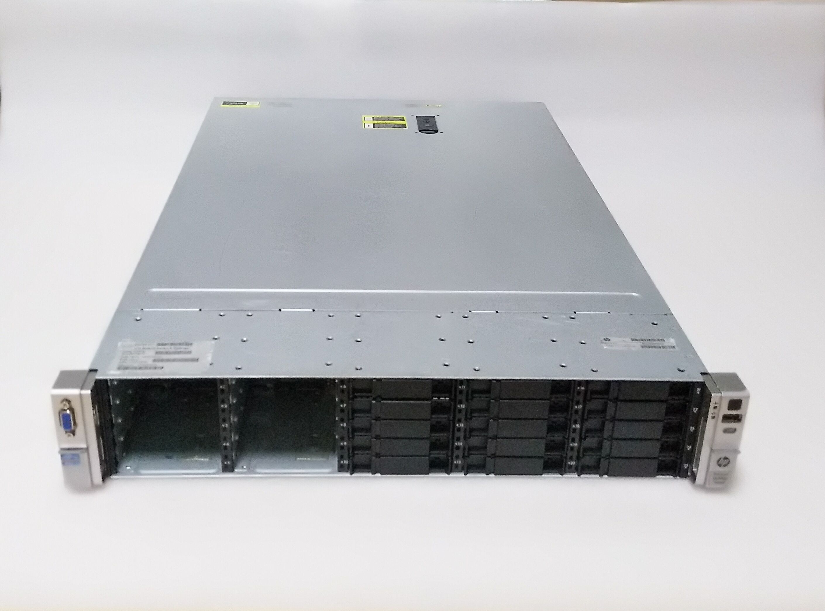 25盘位 新款 32核HP DL380p G8 Gen8 E5-2670*2/16G 2011针服务器
