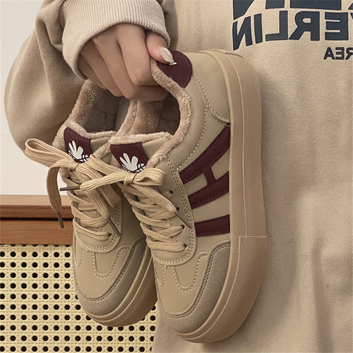 吻卡佛休闲板鞋时尚百搭