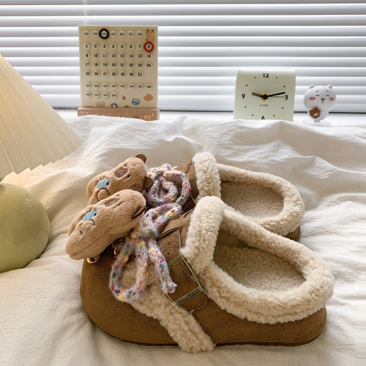 可爱小熊毛绒包头勃肯拖鞋女2025上新外穿保暖厚底勃肯鞋毛毛拖鞋