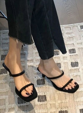 黑色法式高级感一字拖鞋女2026夏季新款女鞋细跟高跟凉鞋外穿凉拖