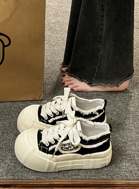 黑色爆款小白帆布板鞋女春秋ins潮2026年新款小众百搭休闲运动鞋