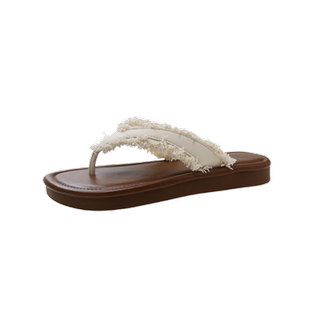 沙滩人字拖鞋女外穿高级感2026夏季新款厚底欧版时尚网红夹趾凉拖