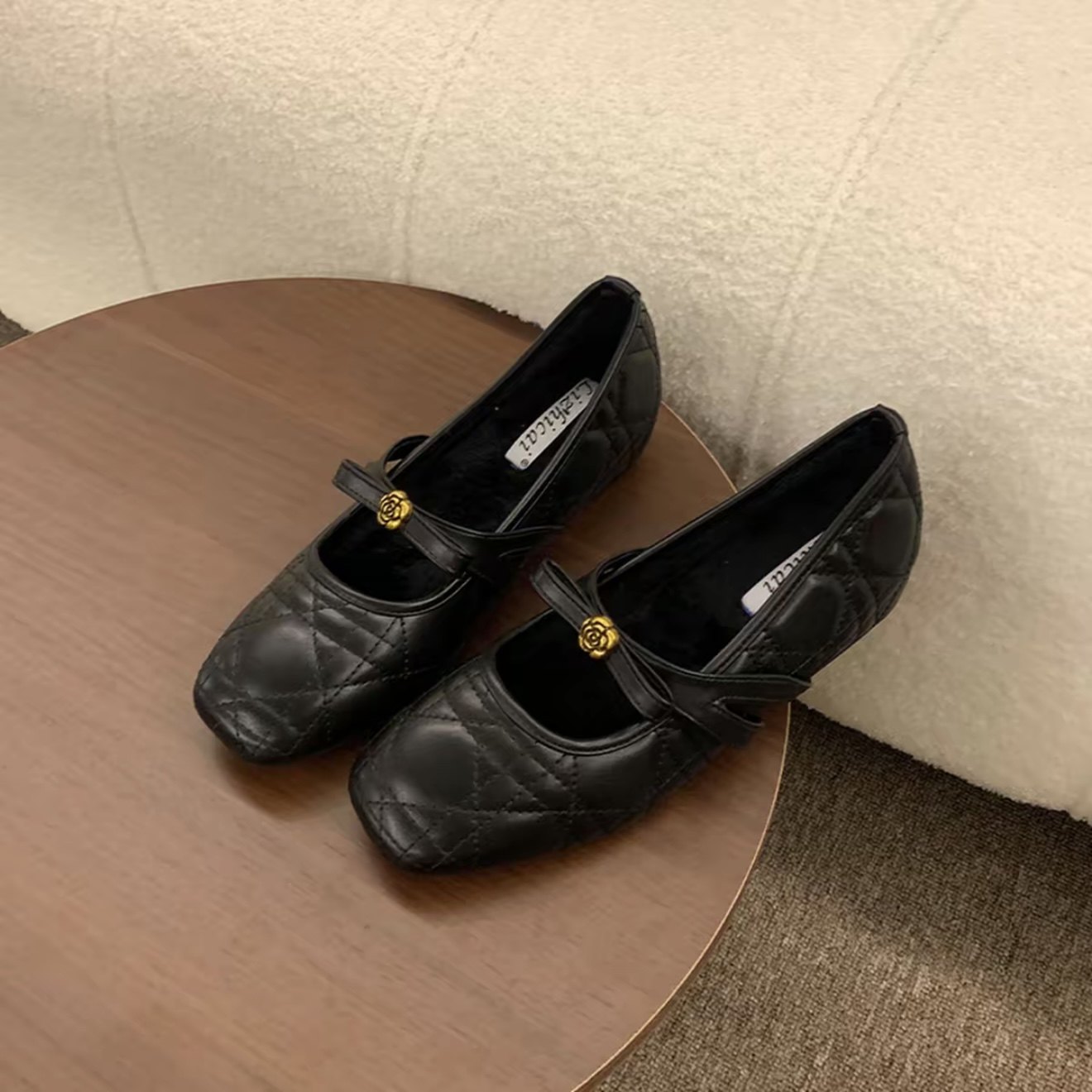 小香风菱格纹内增高加绒黑色单鞋女2025秋冬新款山茶花玛丽珍女鞋