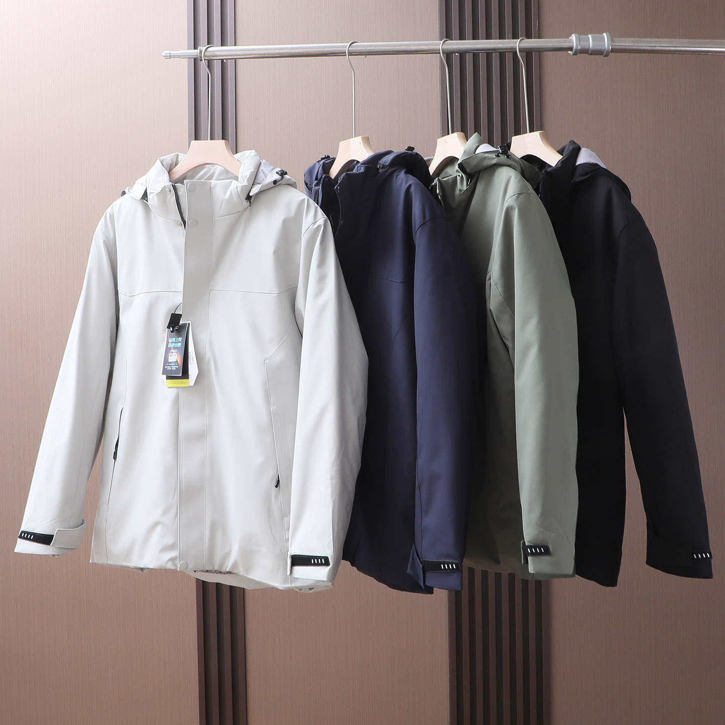 90鸭绒户外羽绒服 连帽防风秋冬保暖抗寒 登山通勤加厚百搭羽绒服