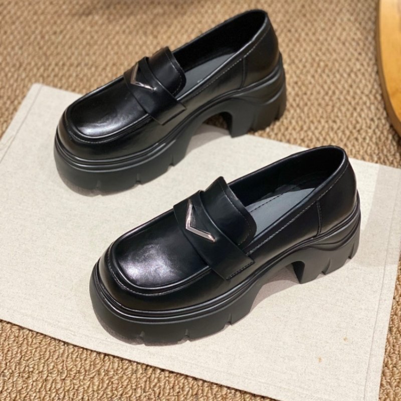 厚底增高黑色深口单鞋女2026春季新款时尚简约粗跟乐福鞋小个子女,女鞋,深口单鞋,淘宝优惠券,粉丝福利购,淘宝优惠卷