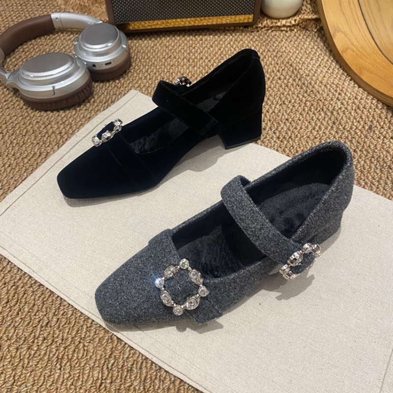 内增高方头玛丽珍鞋女2025冬季透气低跟水钻搭扣粗跟单鞋休闲鞋女