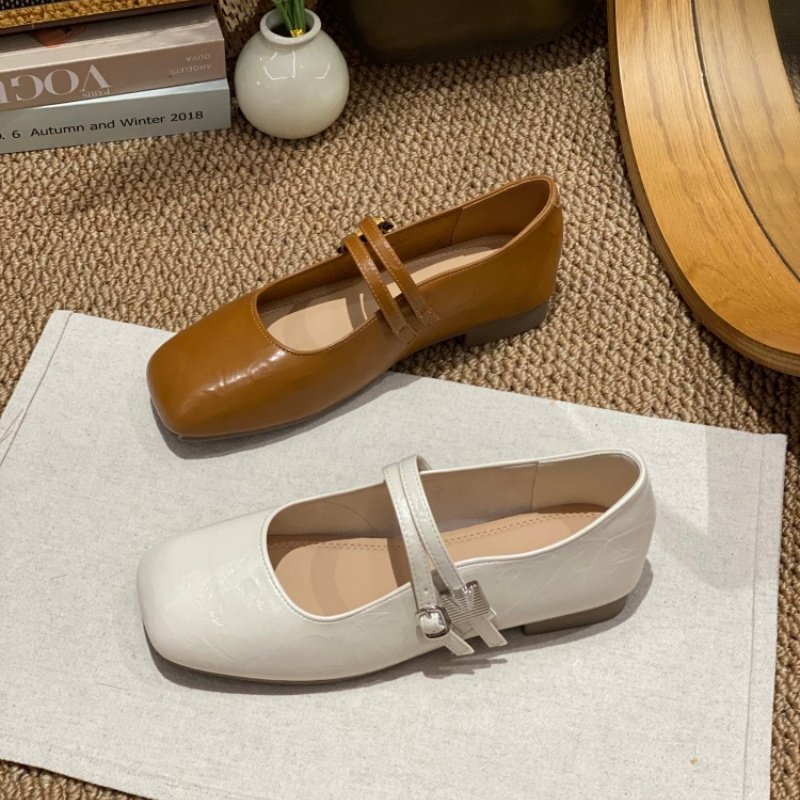 2026春季爆款法式复古风方头玛丽珍鞋女带扣平底单鞋温柔风配裙子,女鞋,玛丽珍鞋,淘宝优惠券,粉丝福利购,淘宝优惠卷
