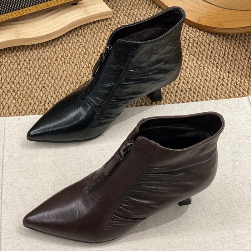 真皮尖头细跟短靴女2025秋冬季百搭气质时装靴前拉链高跟马丁靴女