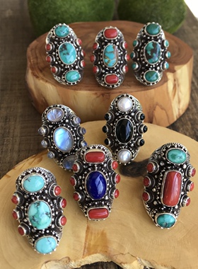 凉玥 尼泊尔复古藏式民族风大马鞍錾刻龙纹绿松青金玛瑙925银戒指