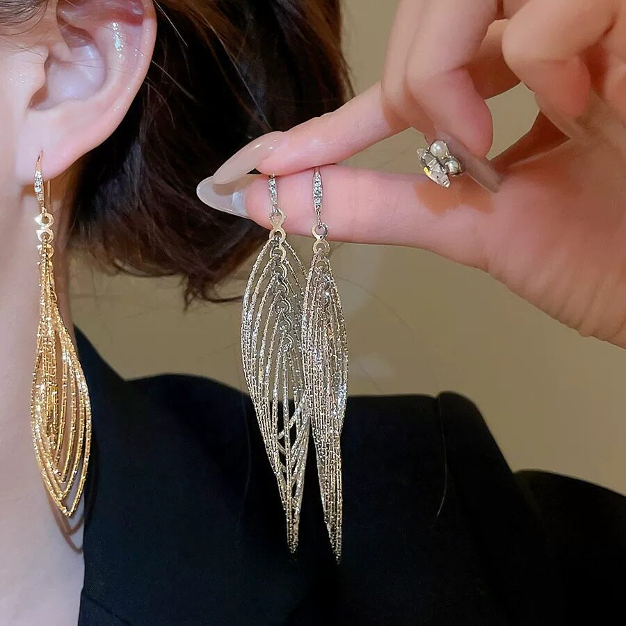夸张菱形线条耳钩2026轻奢高级感气质耳环女晚宴耳坠耳钉长耳饰