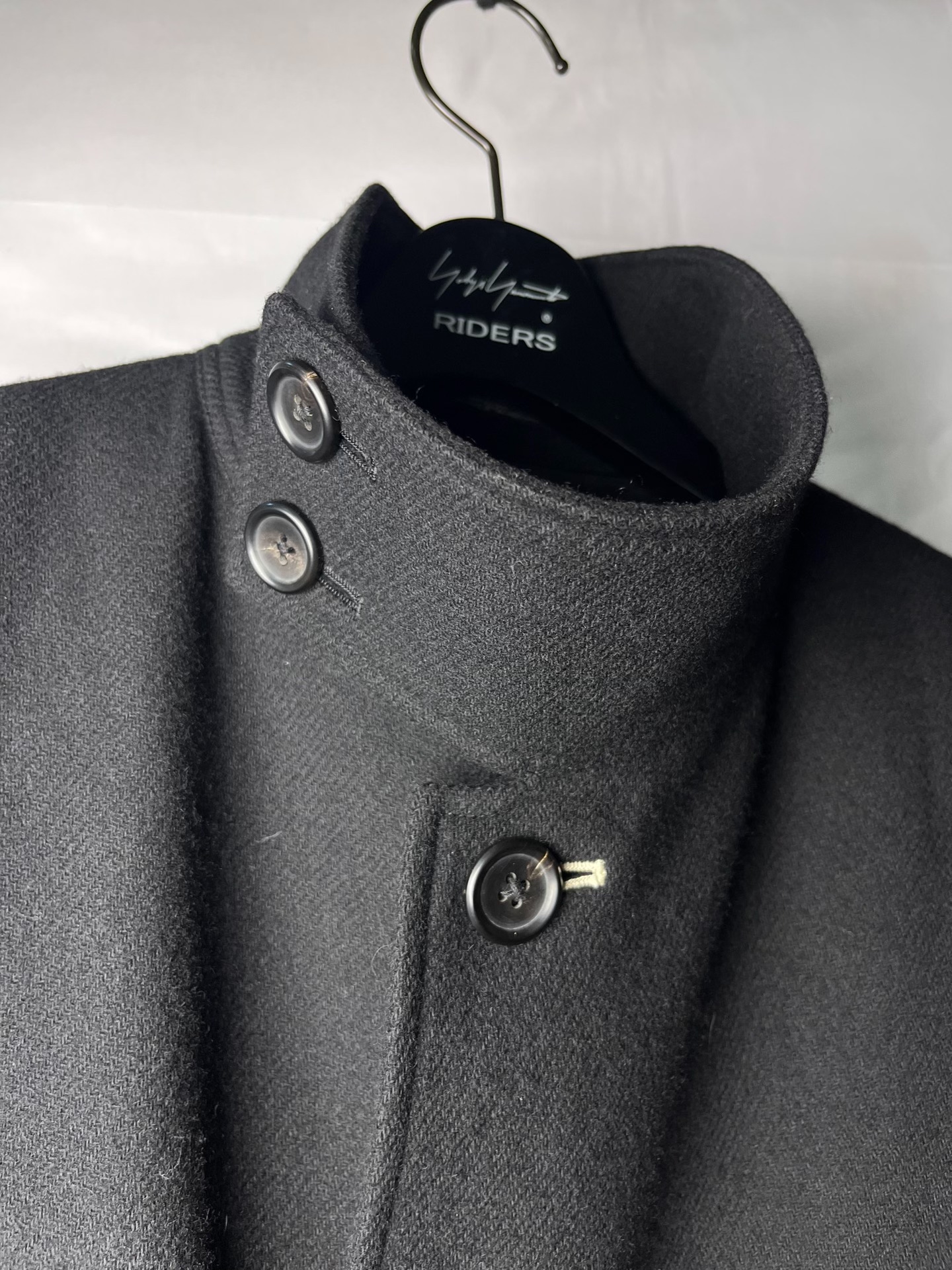 Yohji Yamamoto Black Flannel Stand Collar Coat — detail
