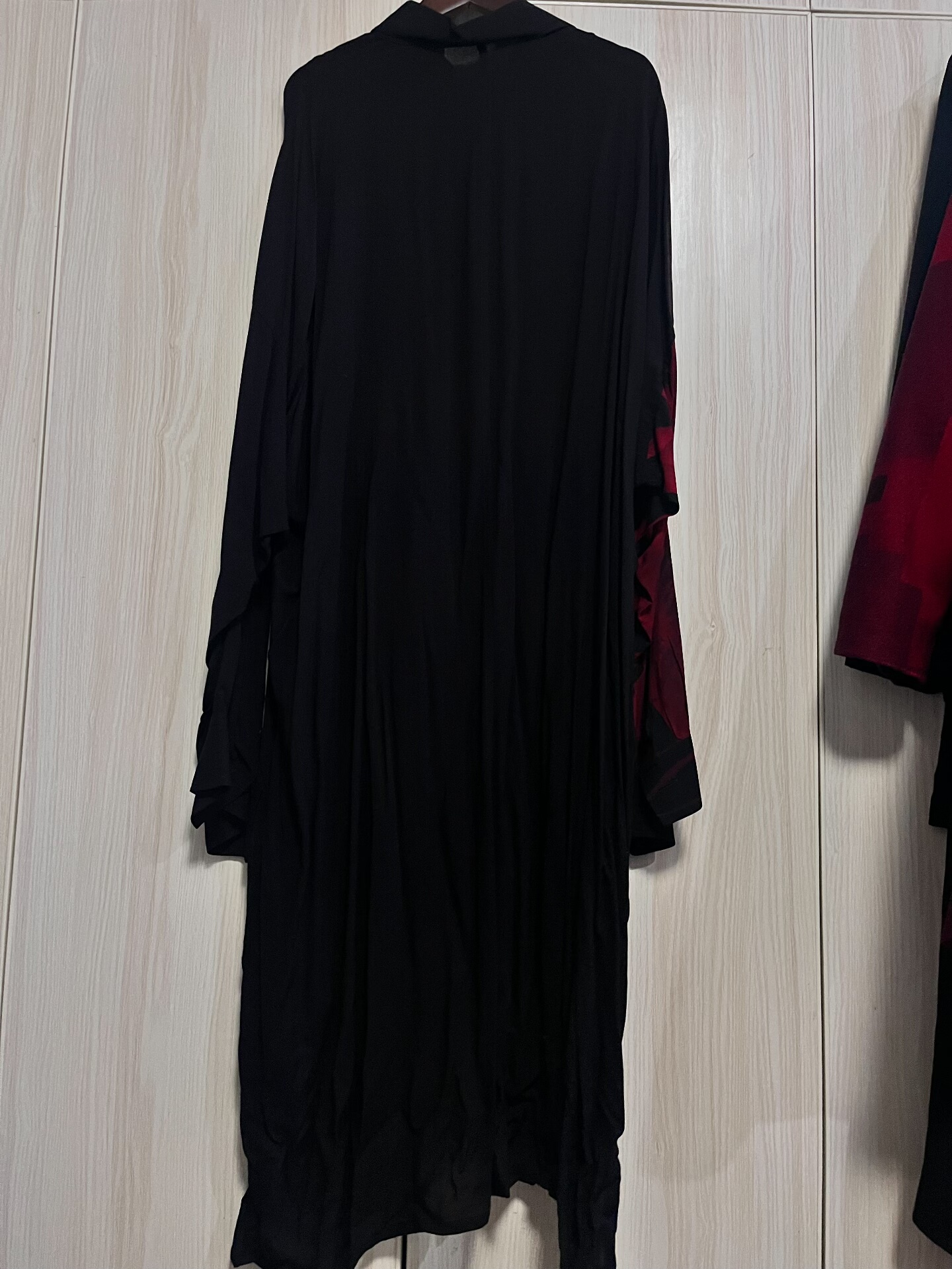 Yohji Yamamoto Black Floral Portrait Shirt Coat — detail