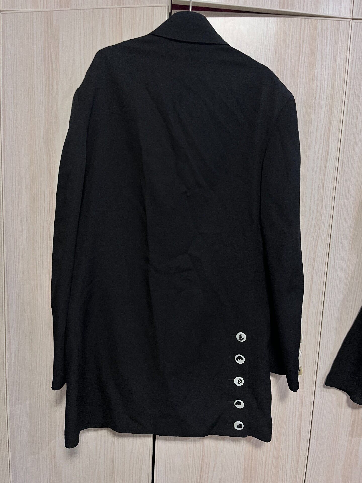 Yohji Yamamoto 19AW Black Short Coat — front