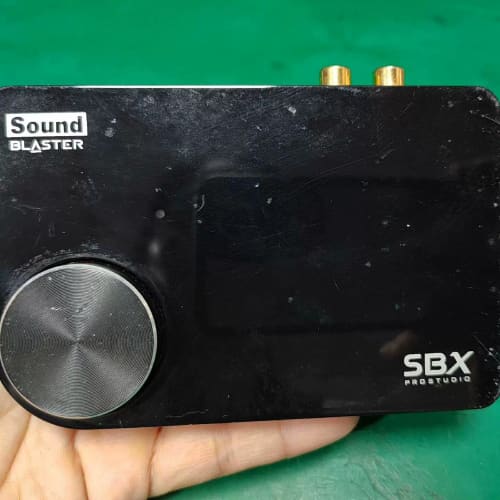 议价创新外置USB声卡SB1095。实物拍摄