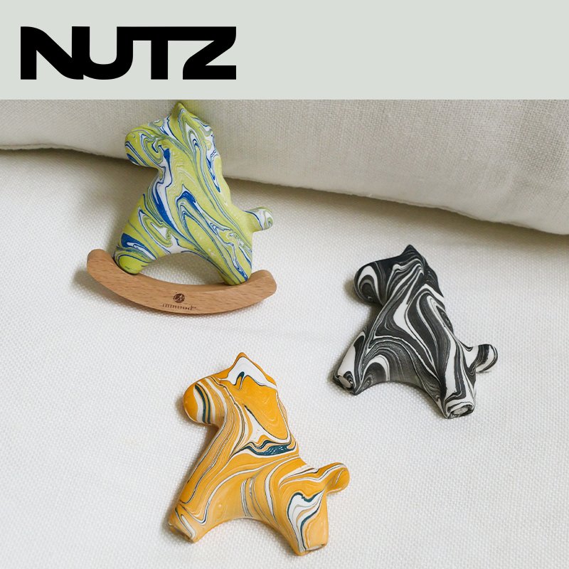 NUTZ艺术摇摇马车载冰箱贴香氛陶瓷扩香器扩香石精油香薰摆件