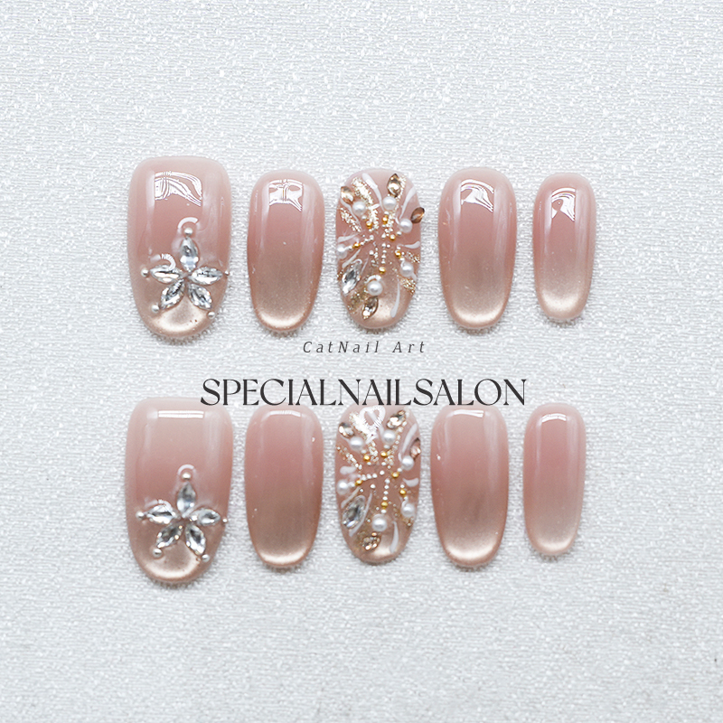 【花漾誓约】纯手工穿戴甲细闪裸粉色猫眼冰花钻饰高级感美甲贴片