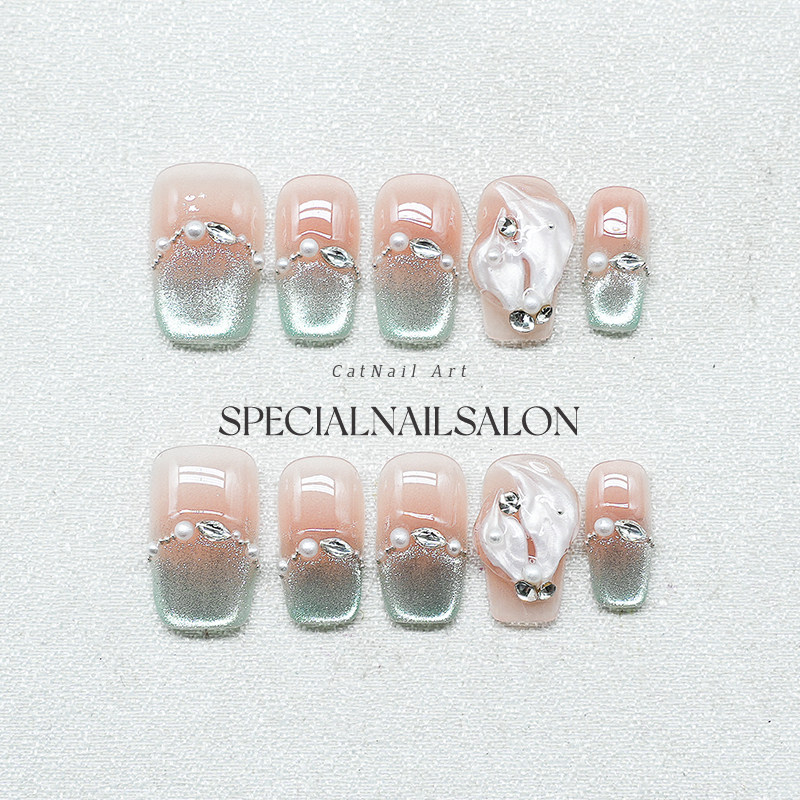 【海雾沁珠】纯手工穿戴美甲夏季鱼尾撞色碧海蓝细闪温柔显白美甲,彩妆/香水/美妆工具,穿戴甲/甲片,淘宝优惠券,粉丝福利购,淘宝优惠卷