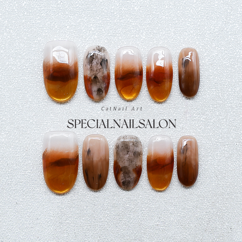 【烟橙漫调】纯手工穿戴甲秋冬美拉德水墨晕染高级感杏仁美甲贴片