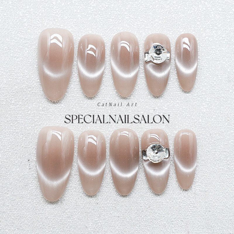 【琉光入梦】纯手工穿戴甲秋冬新款流沙色猫眼法式钻饰高级感美甲,彩妆/香水/美妆工具,穿戴甲/甲片,淘宝优惠券,粉丝福利购,淘宝优惠卷