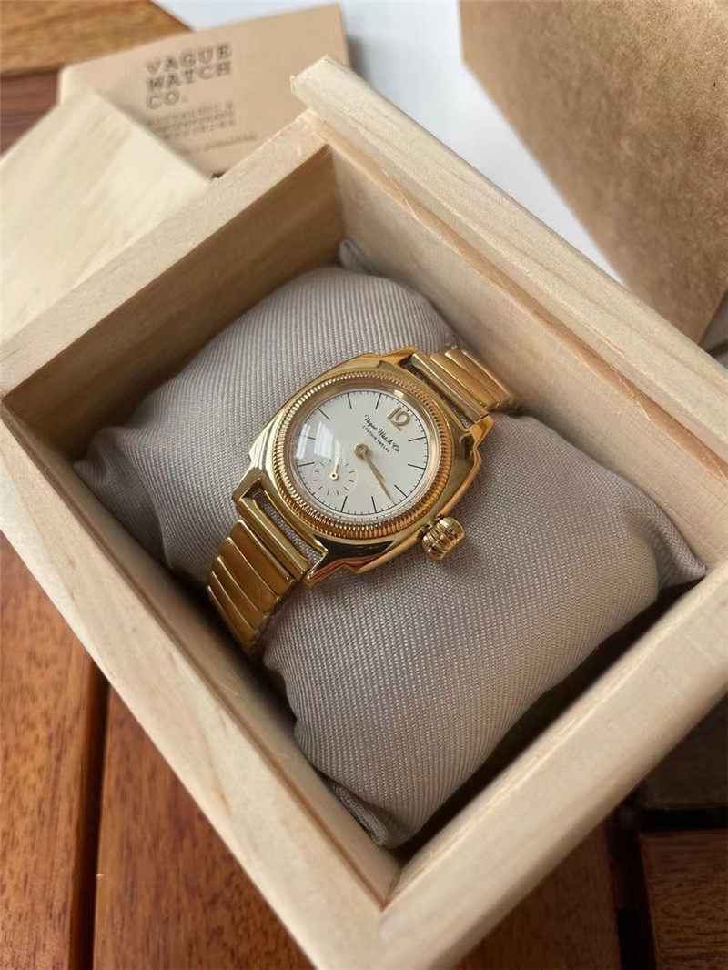 vague watch co日本进口小众做旧复古风小金表女表个性款女士手表