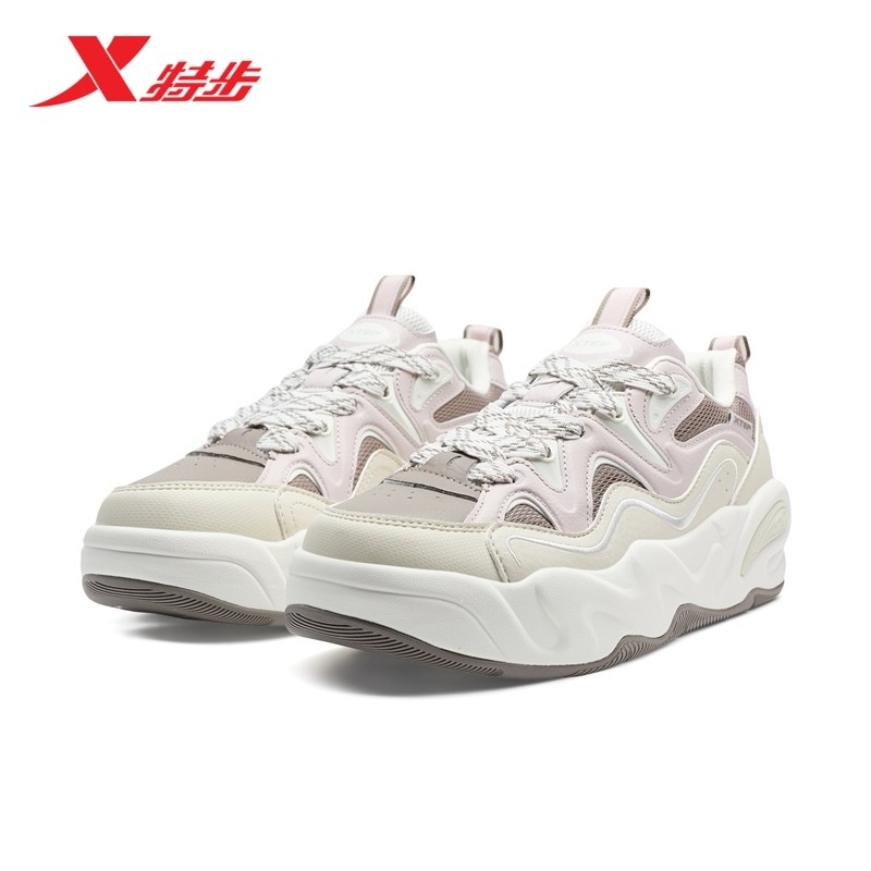 特步萌仔鞋女鞋2025冬季新款革面保暖厚底休闲鞋增高运动鞋正品鞋,运动鞋new,板鞋,淘宝优惠券,粉丝福利购,淘宝优惠卷