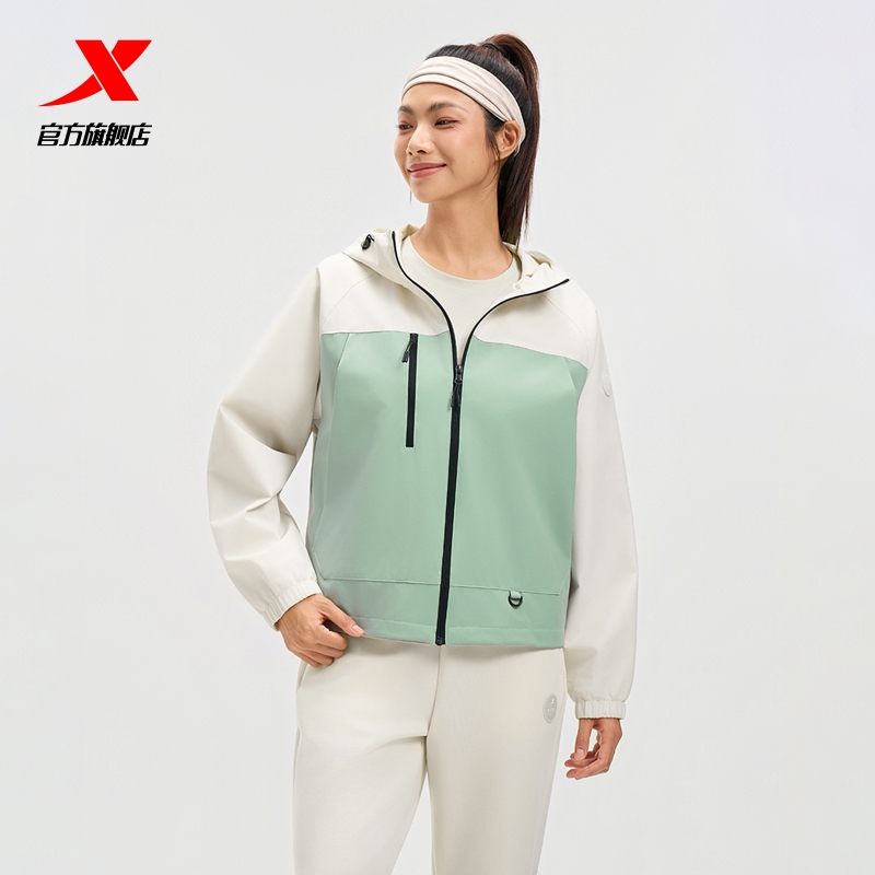 特步连帽外套女2025年秋季梭织女装运动宽松夹克风衣975328150468