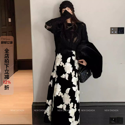 利达 NEW DADADA【甜动有趣】气质休闲设计感显瘦半裙QEM2106