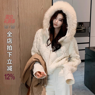 独特漂亮初冬厚外套女大毛领连帽上衣 杏雨梨云 利达NEW DADADA