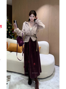 利达 NEW DADADA【暗紫绒面玫瑰裙】时尚休闲百搭半身裙JEZ3344