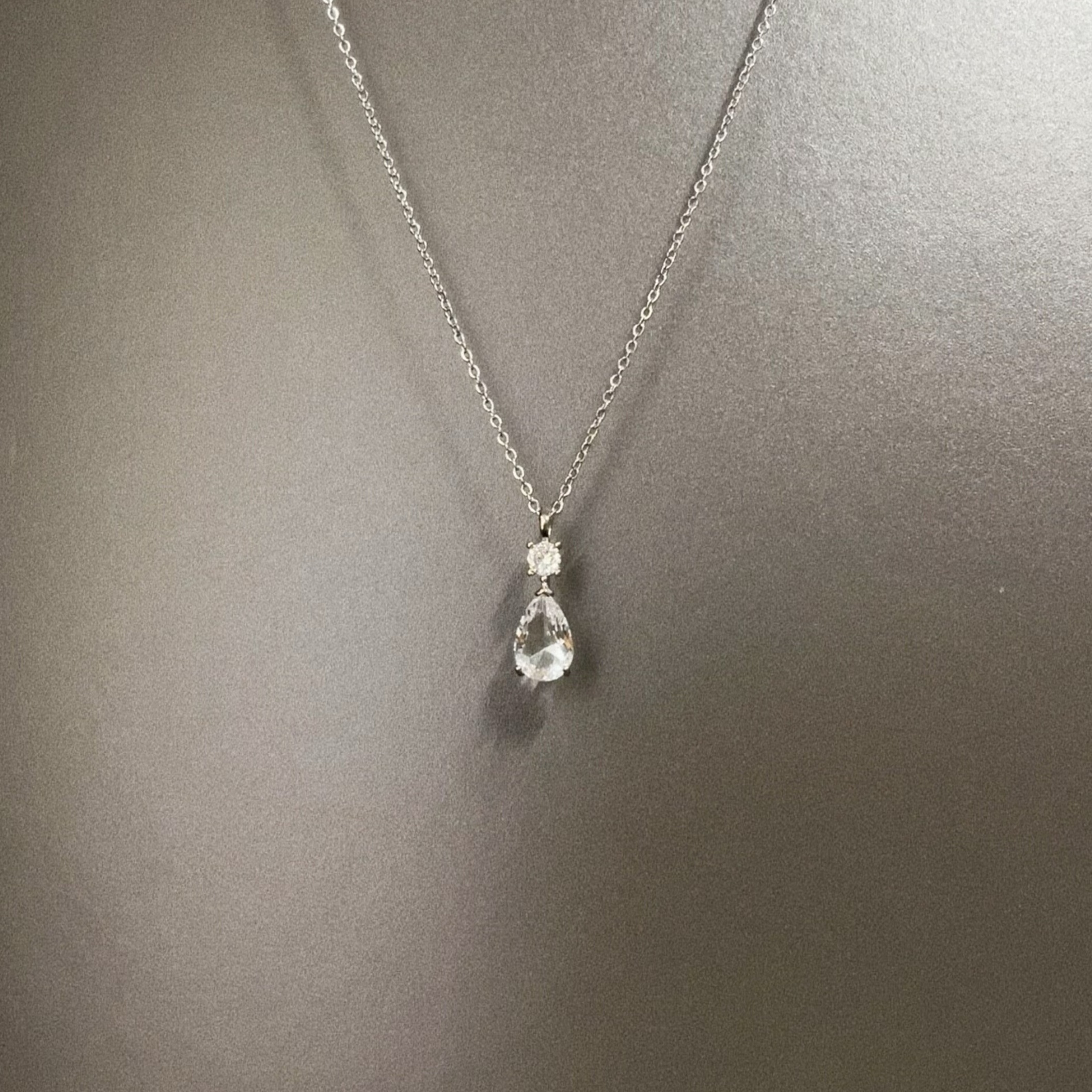 Vintage古着 Tears of the Moon项链