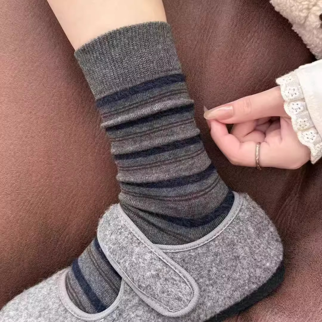 条纹袜子女秋冬款毛绒中筒堆堆袜